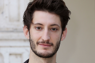 OpenGraph image for parismatch.com/Culture/Cinema/Pierre-Niney-Pour-Sauver-ou-perir-j-ai-pris-10-kilos-de-muscles-1588344