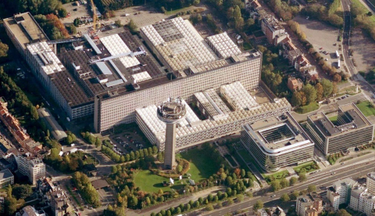 OpenGraph image for rtbf.be/info/societe/detail_la-fermeture-des-ecoles-est-une-des-mesures-les-plus-efficaces-pour-limiter-la-transmission-du-coronavirus-selon-une-etude-comparee