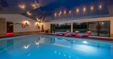 OpenGraph image for sleeps12.com/properties/ham-bottom-121