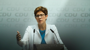 OpenGraph image for spiegel.de/politik/deutschland/annegret-kramp-karrenbauer-die-selbstzerstoerung-der-akk-a-1269632.html