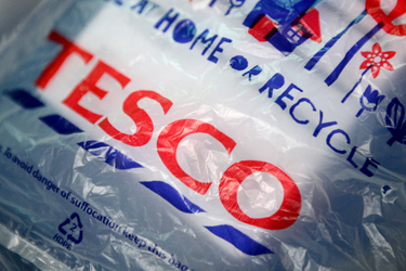 OpenGraph image for standard.co.uk/news/uk/tesco-to-scrap-5p-carrier-bags-a3605496.html