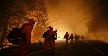OpenGraph image for theatlantic.com/politics/archive/2017/12/how-much-longer-will-inmates-fight-californias-wildfires/547628/