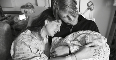 OpenGraph image for theatlantic.com/science/archive/2020/02/stillbirth-photography/606649/