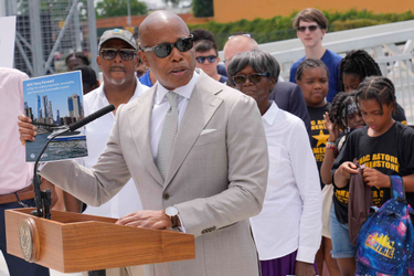 OpenGraph image for thecity.nyc/2022/10/31/23431012/eric-adams-canarsie-ferry