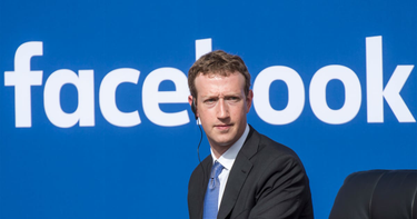 OpenGraph image for thedailybeast.com/beyond-sketchy-facebook-demanding-some-new-users-email-passwords