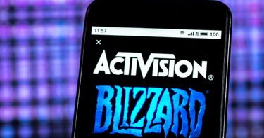 OpenGraph image for thedailybeast.com/blizzard-employees-staged-a-walkout-to-protest-banned-pro-hong-kong-gamer