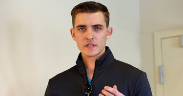 OpenGraph image for thedailybeast.com/jacob-wohl-wanted-on-felony-arrest-warrant?source=twitter&via=desktop