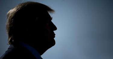 OpenGraph image for thedailybeast.com/trumps-final-hissy-fit-is-petty-illegal-and-stupid?source=twitter&via=desktop