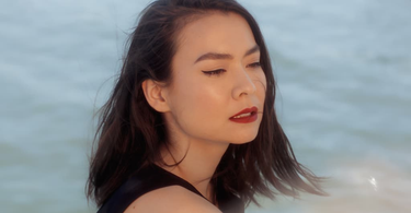 OpenGraph image for thefader.com/2018/08/10/mitski-interview-be-the-cowboy?utm_source=tftw