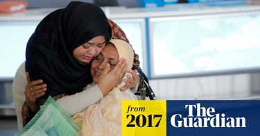 OpenGraph image for theguardian.com/us-news/2017/jan/28/airports-us-immigration-ban-muslim-countries-trump?CMP=share_btn_tw