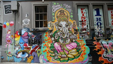 OpenGraph image for theregister.co.uk/2017/04/07/social_media_blamed_for_drop_in_graffiti_art/?utm_content=buffer27d91&utm_medium=social&utm_source=twitter.com&utm_campaign=buffer