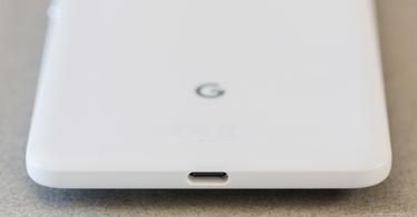 OpenGraph image for theverge.com/2017/10/5/16428570/google-pixel-2-no-headphone-jack-apple-wireless-future