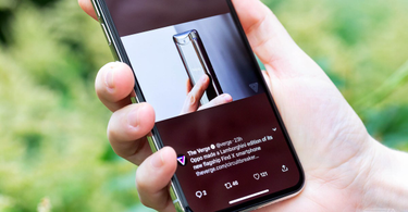 OpenGraph image for theverge.com/2019/3/13/18262207/twitter-camera-update-smart-tags-periscope-instagram