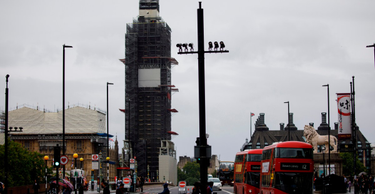 OpenGraph image for theverge.com/2020/1/24/21079919/facial-recognition-london-cctv-camera-deployment