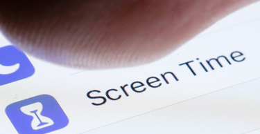 OpenGraph image for theverge.com/2020/11/8/21555154/screen-time-election-doomscrolling-gleefreshing-ios-devices