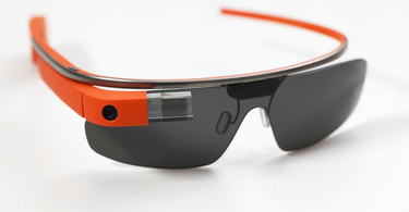 OpenGraph image for theverge.com/2022/7/25/23054367/google-ar-glasses-glassholes-coming-back