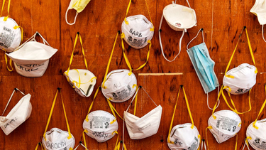 OpenGraph image for vanityfair.com/news/2020/05/how-the-federal-government-took-control-of-the-ppe-pipeline