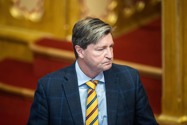 OpenGraph image for vg.no/nyheter/i/2d9gx4/tybring-gjedde-virker-som-om-trump-er-i-mental-ubalanse