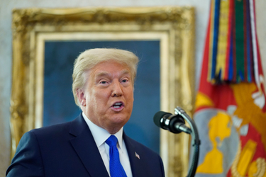 OpenGraph image for vice.com/en/article/dy8xxq/trump-is-going-full-qanon-for-his-final-month-in-office