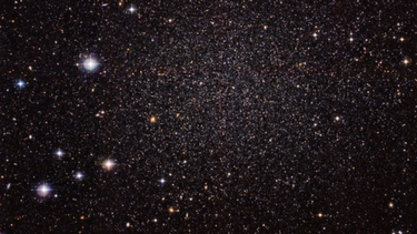 OpenGraph image for vice.com/en/article/m7vqb4/scientists-have-discovered-traces-of-stars-from-the-dawn-of-time