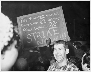 OpenGraph image for vice.com/en_us/article/dyz9zx/americas-biggest-wildcat-strike-gave-postal-workers-the-power