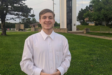 OpenGraph image for vice.com/en_us/article/pky44m/teen-candidate-who-blackmailed-a-girl-for-nudes-admits-he-abused-his-ex-girlfriend