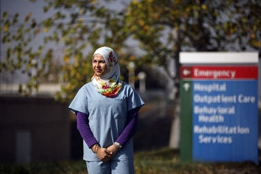 OpenGraph image for vice.com/en_us/article/v74w58/what-ramadan-under-the-coronavirus-means-for-muslim-essential-workers