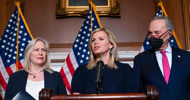 OpenGraph image for voanews.com/a/congress-approves-sex-harassment-bill-in-metoo-milestone/6436339.html
