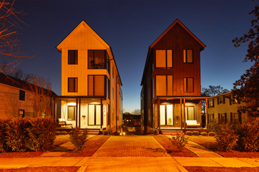 OpenGraph image for washingtonian.com/2022/04/13/a-real-estate-nightmare-on-foxhall-road/