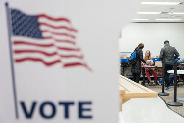 OpenGraph image for washingtonpost.com/elections/2022/11/07/gop-sues-reject-mail-ballots/