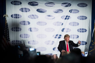 OpenGraph image for washingtonpost.com/news/wonk/wp/2016/12/07/donald-trump-retaliated-against-a-union-leader-on-twitter-then-his-phone-started-to-ring/?tid=sm_tw&utm_term=.535111a82bff