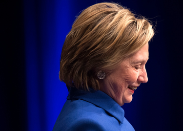 OpenGraph image for washingtonpost.com/opinions/the-constitution-lets-the-electoral-college-choose-the-winner-they-should-choose-clinton/2016/11/24/0f431828-b0f7-11e6-8616-52b15787add0_story.html