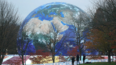 OpenGraph image for welt.de/politik/ausland/article170402415/Syrien-tritt-Klimaschutz-Abkommen-bei-nur-die-USA-wollen-raus.html